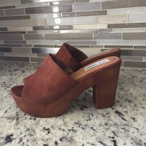 NEW Steve Madden Wedge